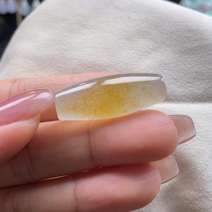 翡翠吊坠(不含链)未镶嵌翡翠冰黄橄榄珠