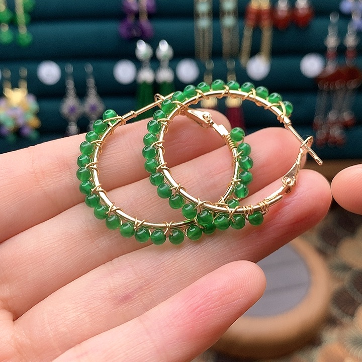 石英质玉耳钉合金