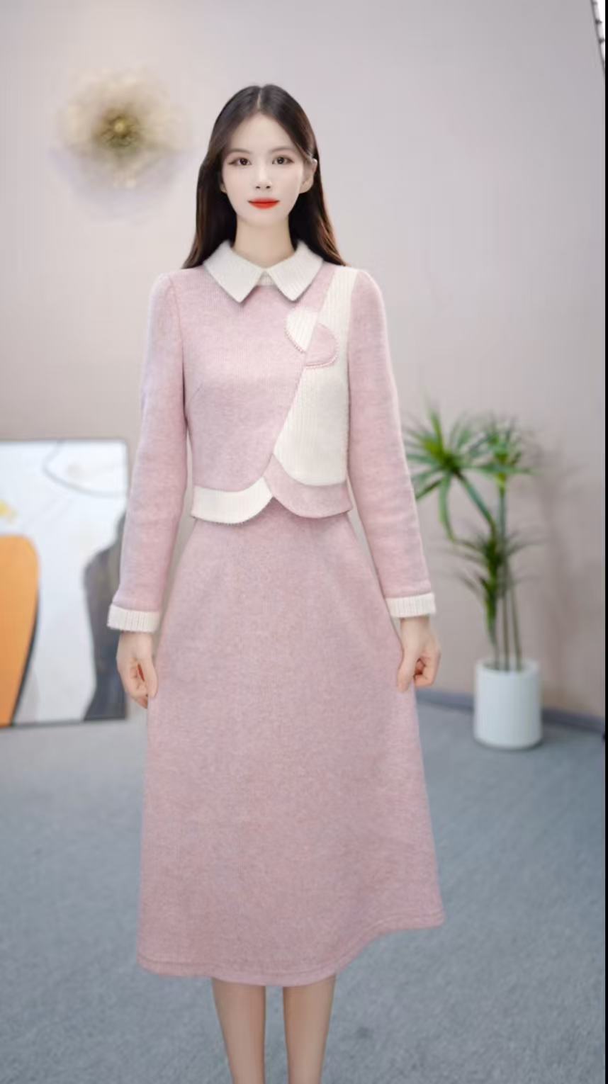 【依橙服饰】 88876款   # 2025 气质 显瘦 新款   减龄  连衣裙