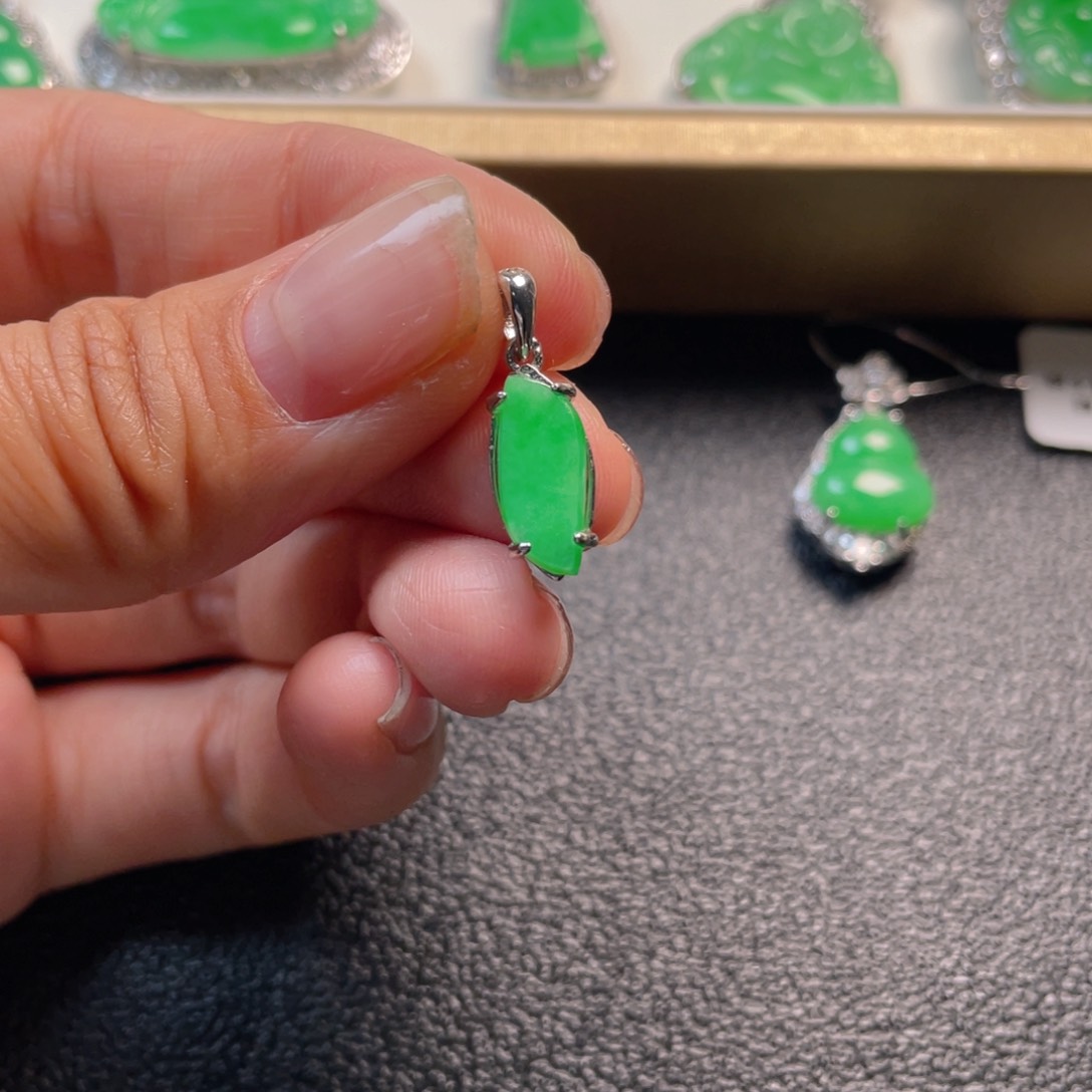 翡翠吊坠(不含链)银S925镶嵌戒指