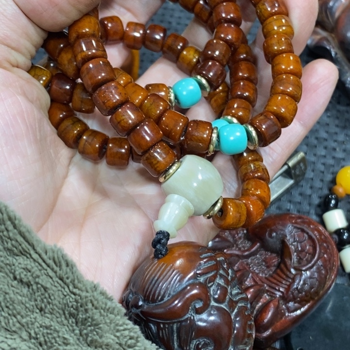 滴血莲花菩提手串