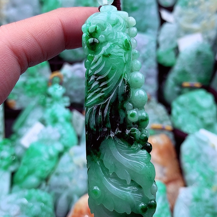 翡翠吊坠(不含链)未镶嵌