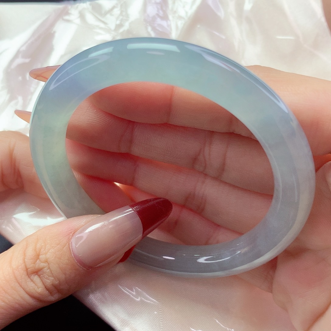 【闪购商品】翡翠手镯未镶嵌a 156998