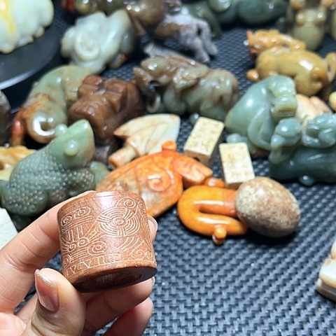 白玉菩提吊坠摆件