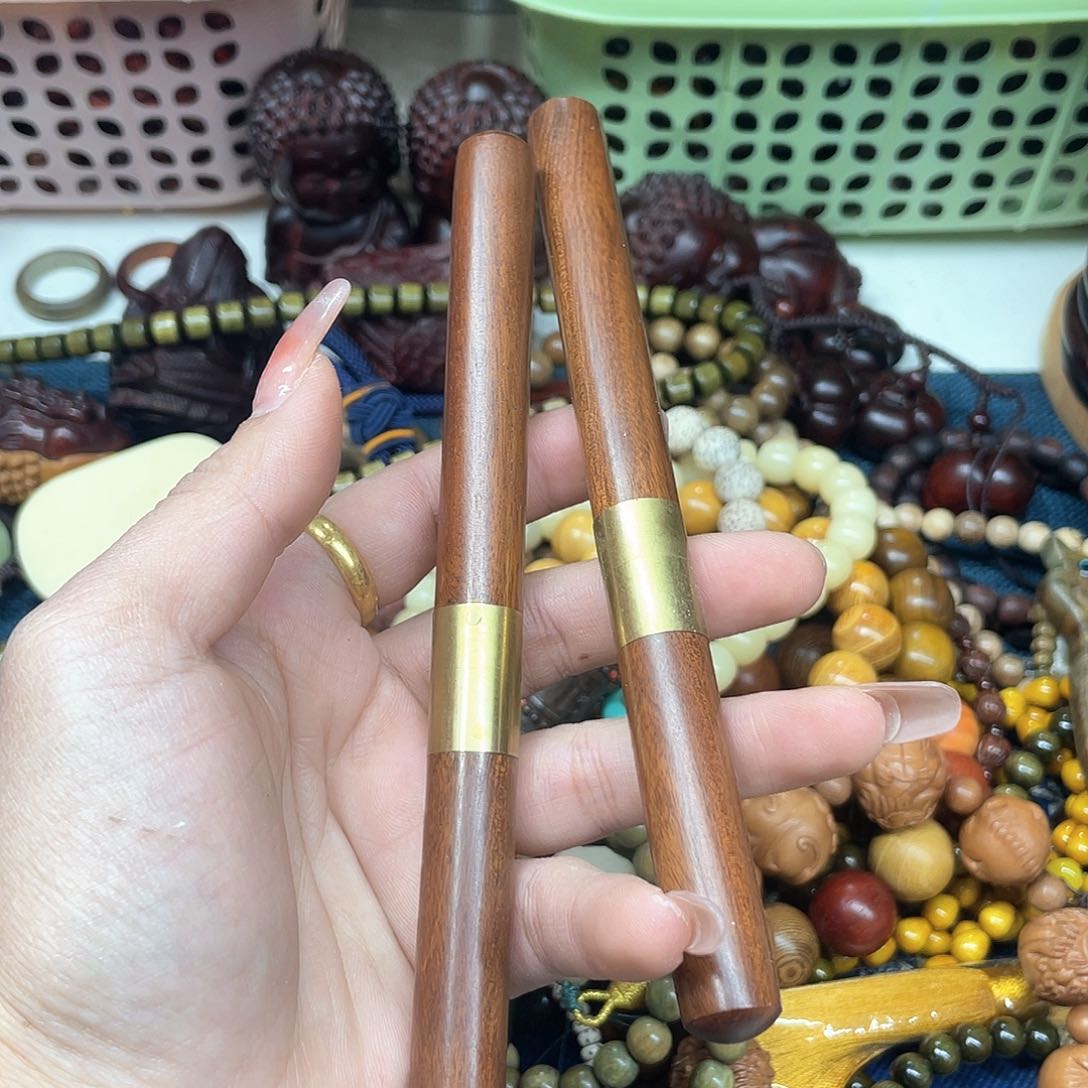 维腊木（绿檀）无事牌