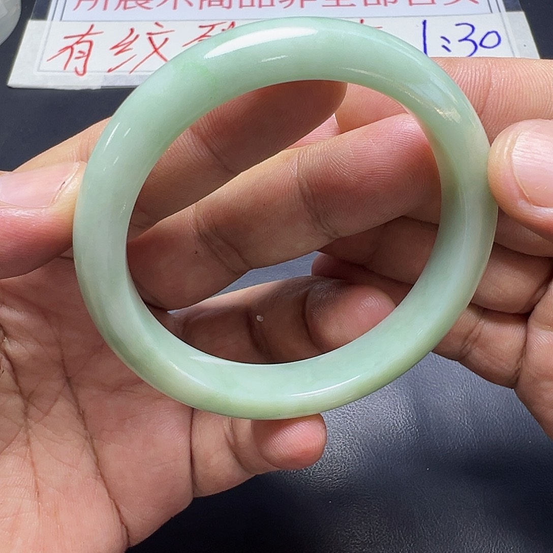 翡翠未镶嵌手镯翡翠手镯