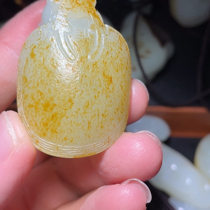 人***斌和田玉（白玉）未镶嵌车挂