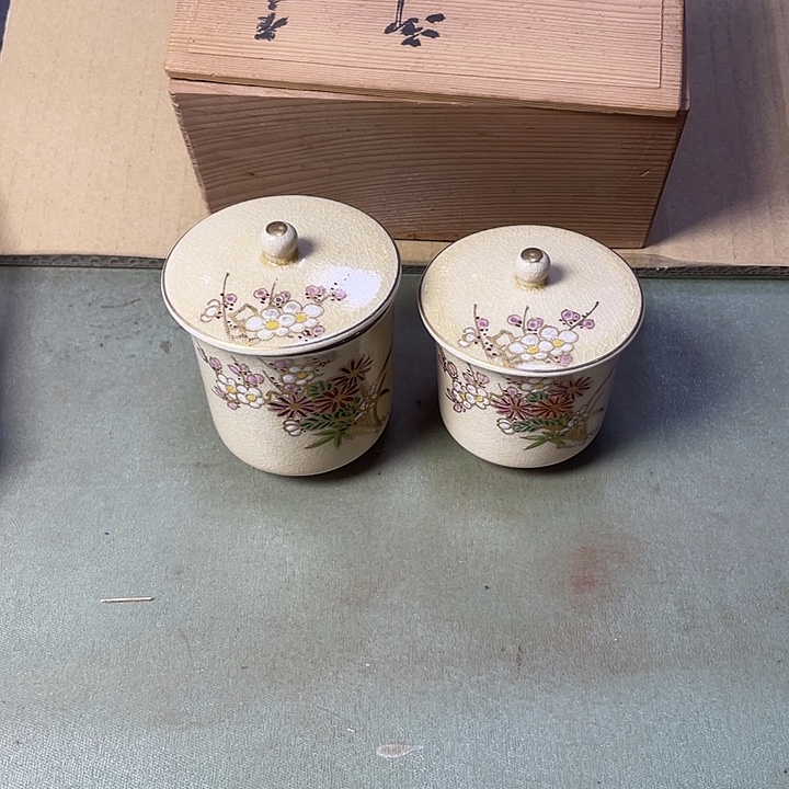 琉璃手工艺品中古