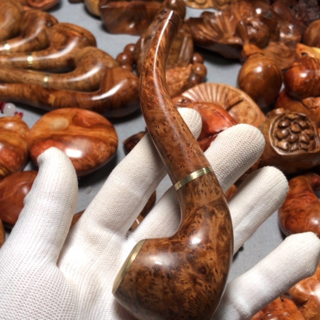 【闪购商品】木麻梨疙瘩火琉璃手把件