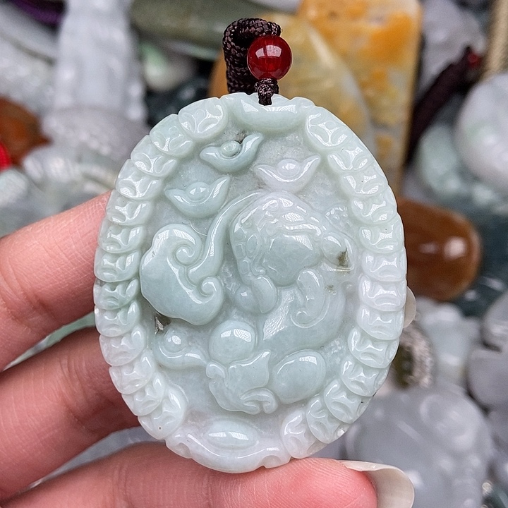 颈饰未镶嵌翡翠翡翠