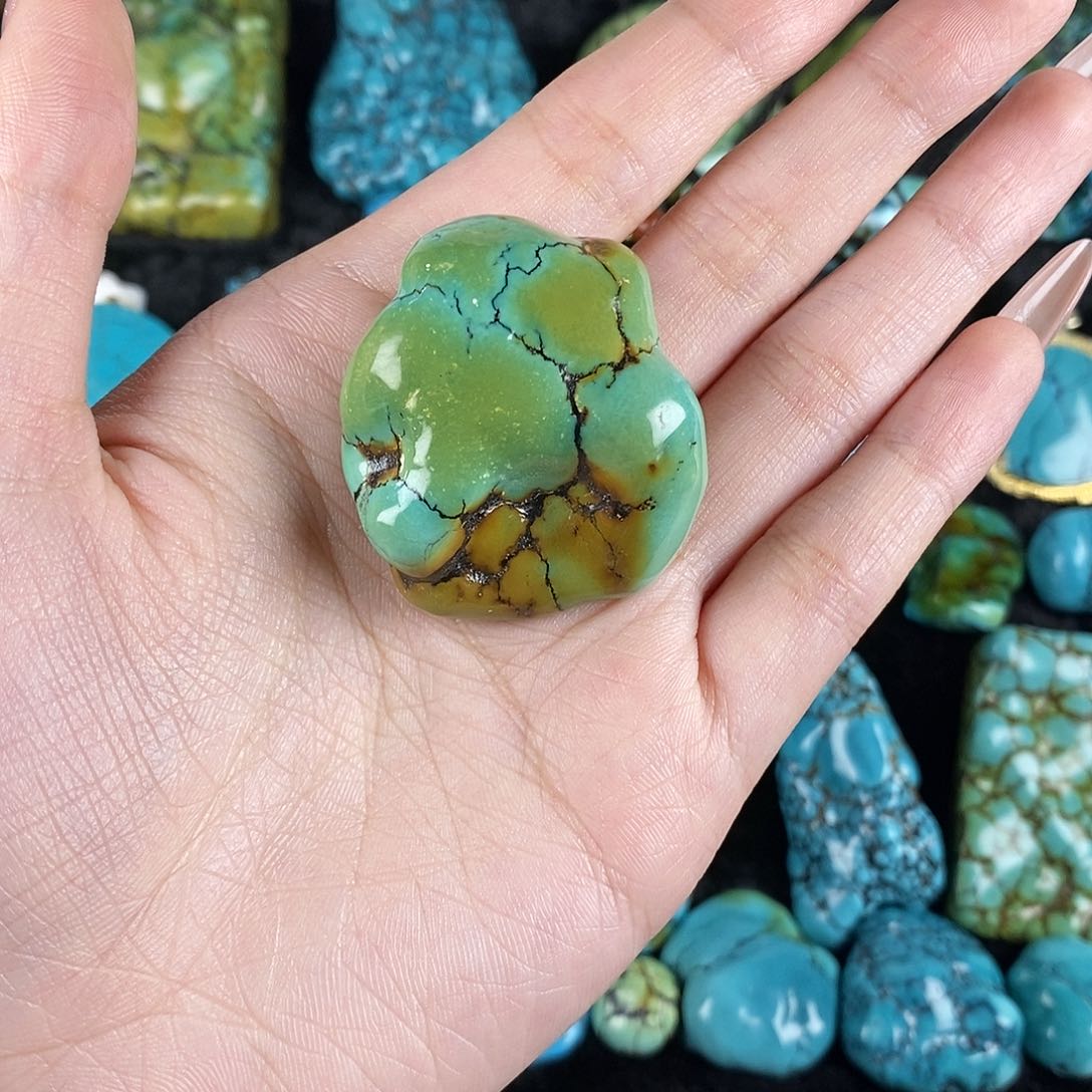 高瓷玉化随型b福利