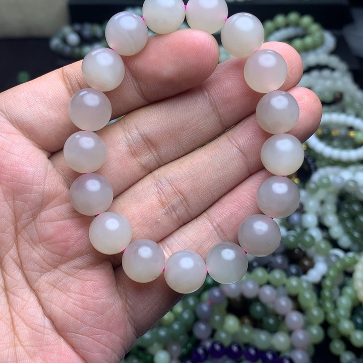 和田玉未镶嵌手串