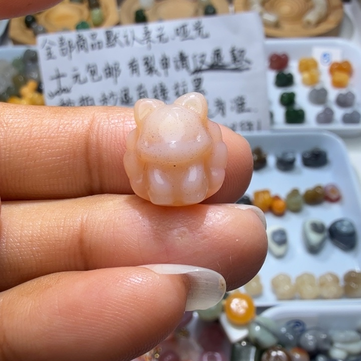 和田玉未镶嵌珠宝奇石