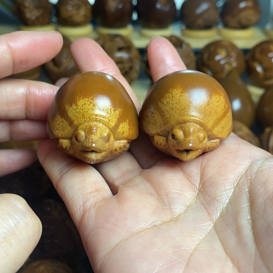 【闪购商品】香榧木橄榄核雕工艺