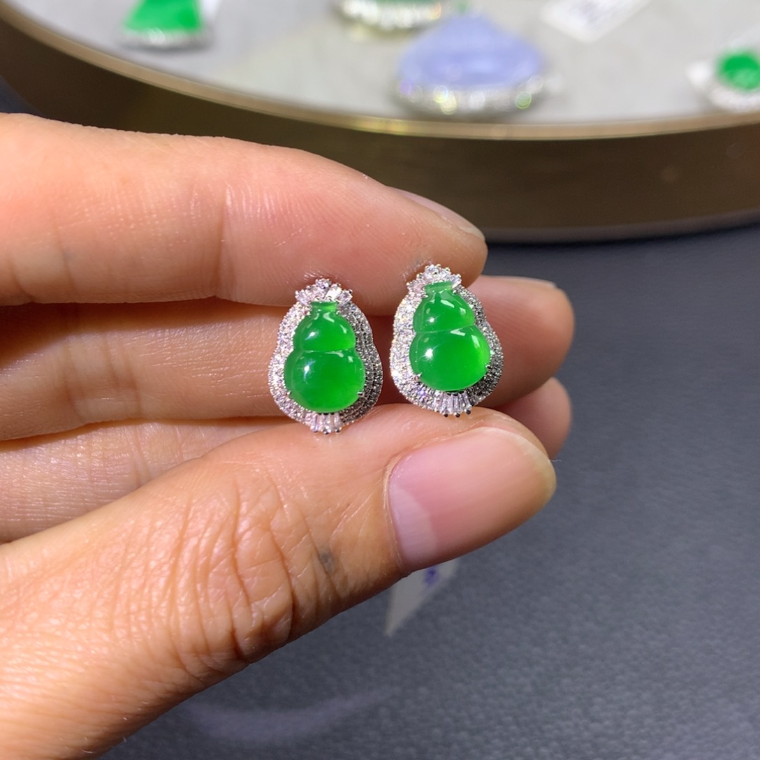 翡翠耳饰18K金镶嵌翡翠