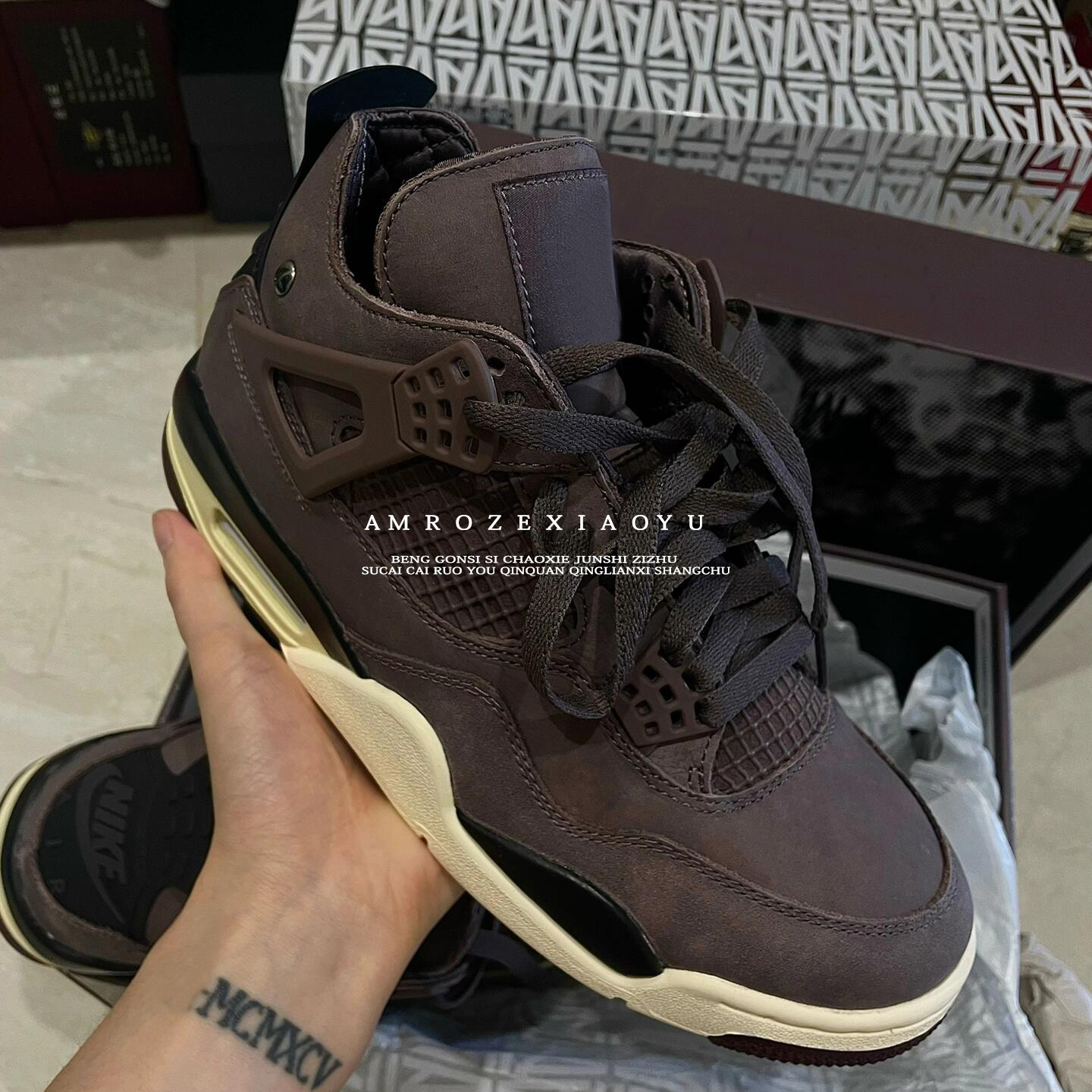 业界楷模！2025新款AJ4板鞋男女时尚百搭休闲鞋明星同款美式篮球鞋