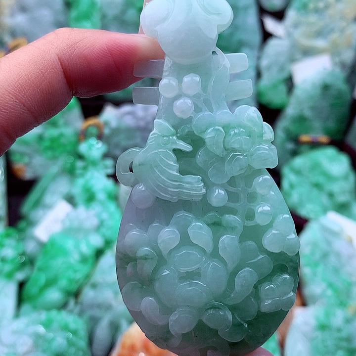翡翠吊坠(不含链)未镶嵌
