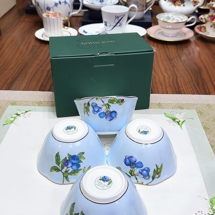 瓷片杯子杯子杯子水杯杯子水杯