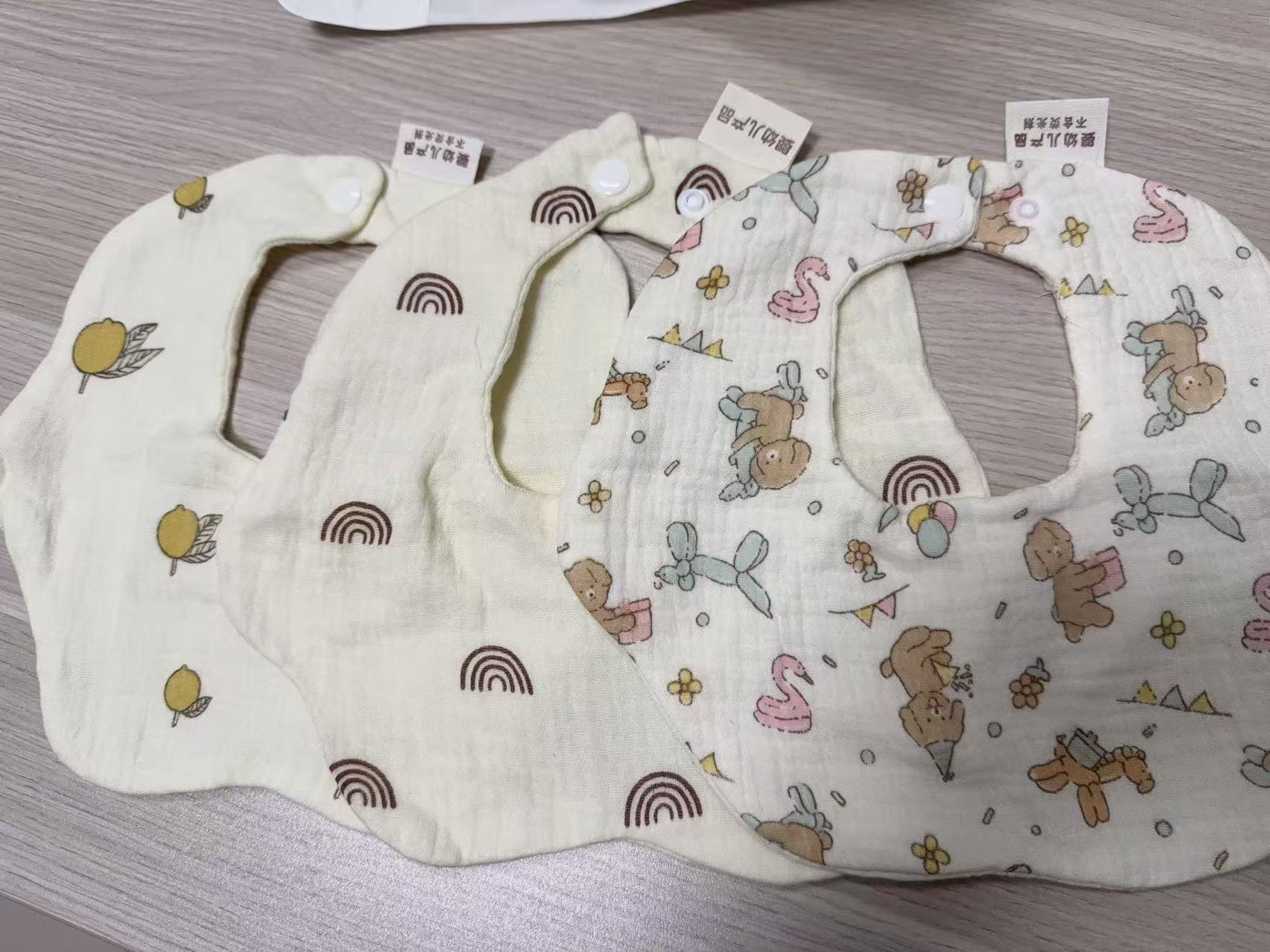 新生儿纯棉纱布皱布围嘴口水巾