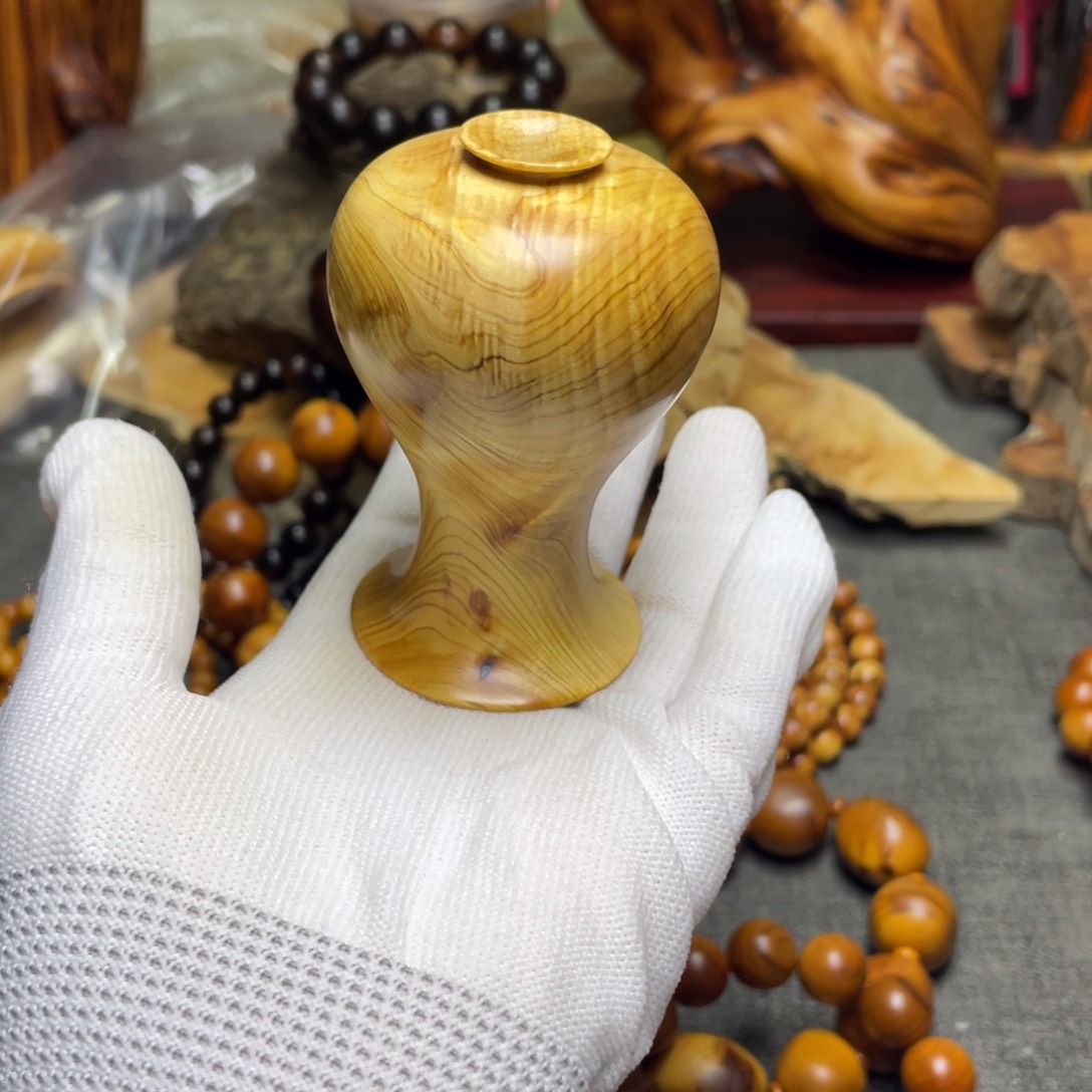 柏木（崖柏）闪电花瓶