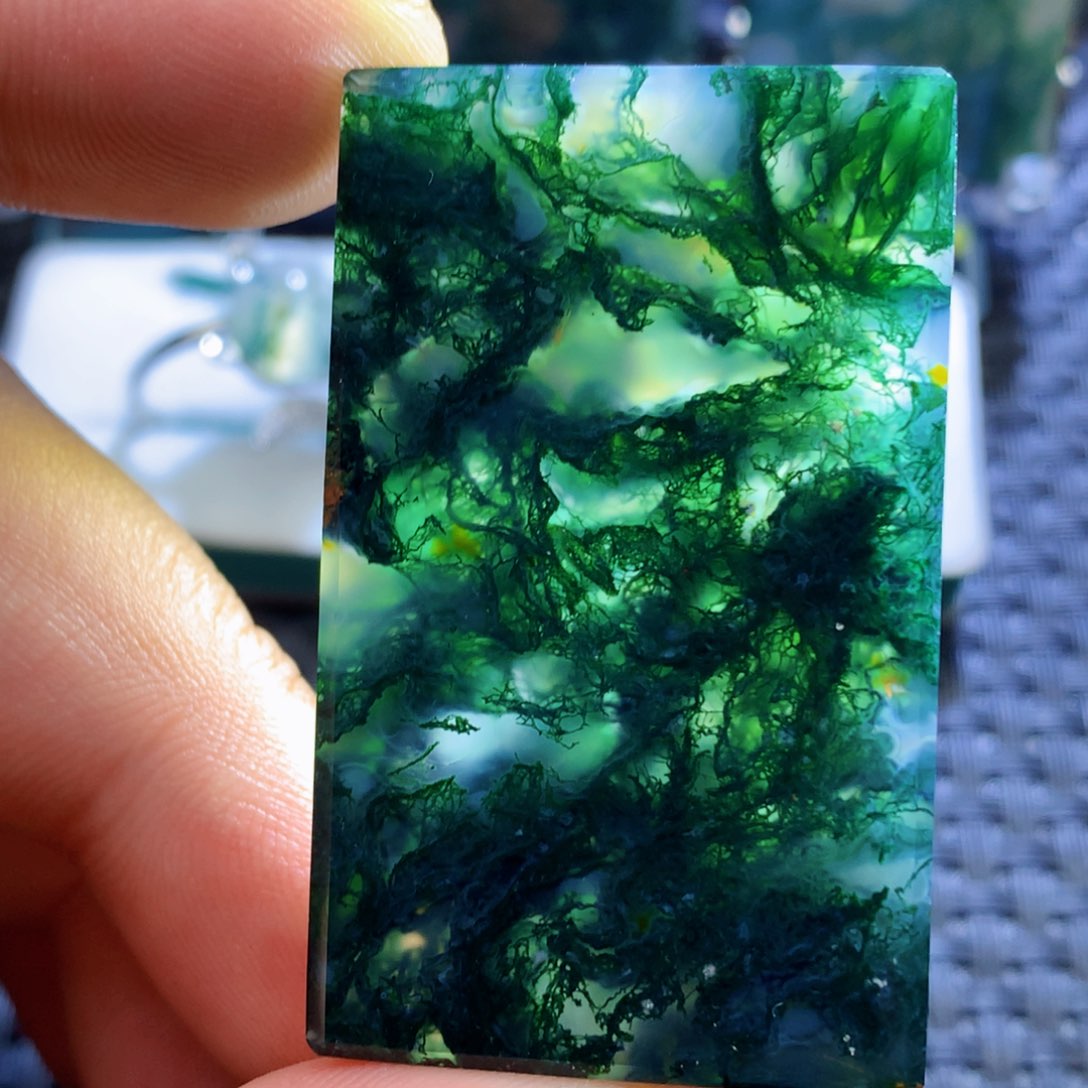 未镶嵌颈饰玛瑙/玉髓?**馆