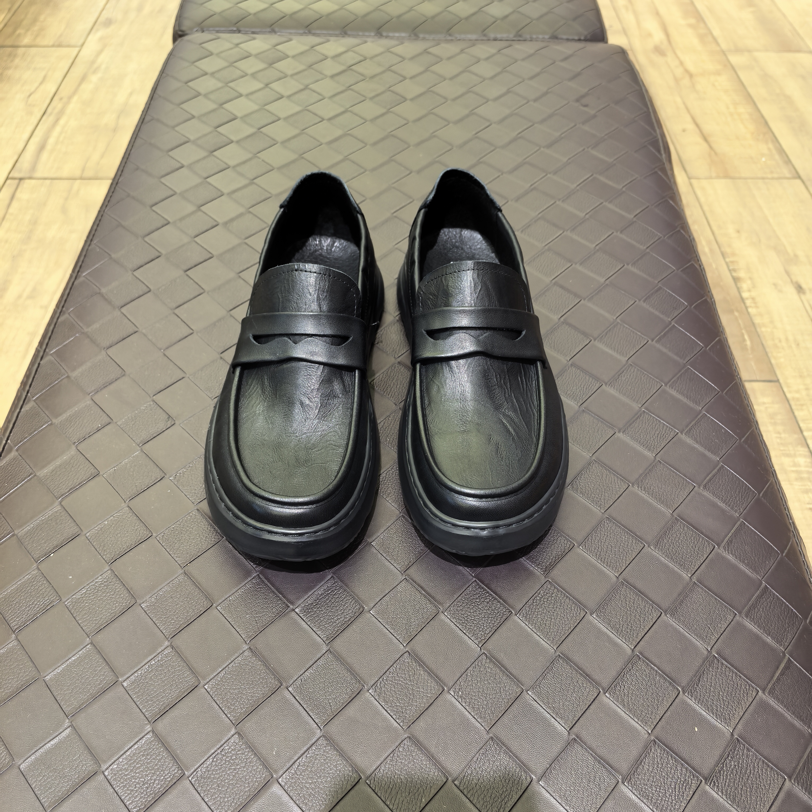 c113波斐2025春季新款男士纯休闲舒适超轻超软豆豆鞋男