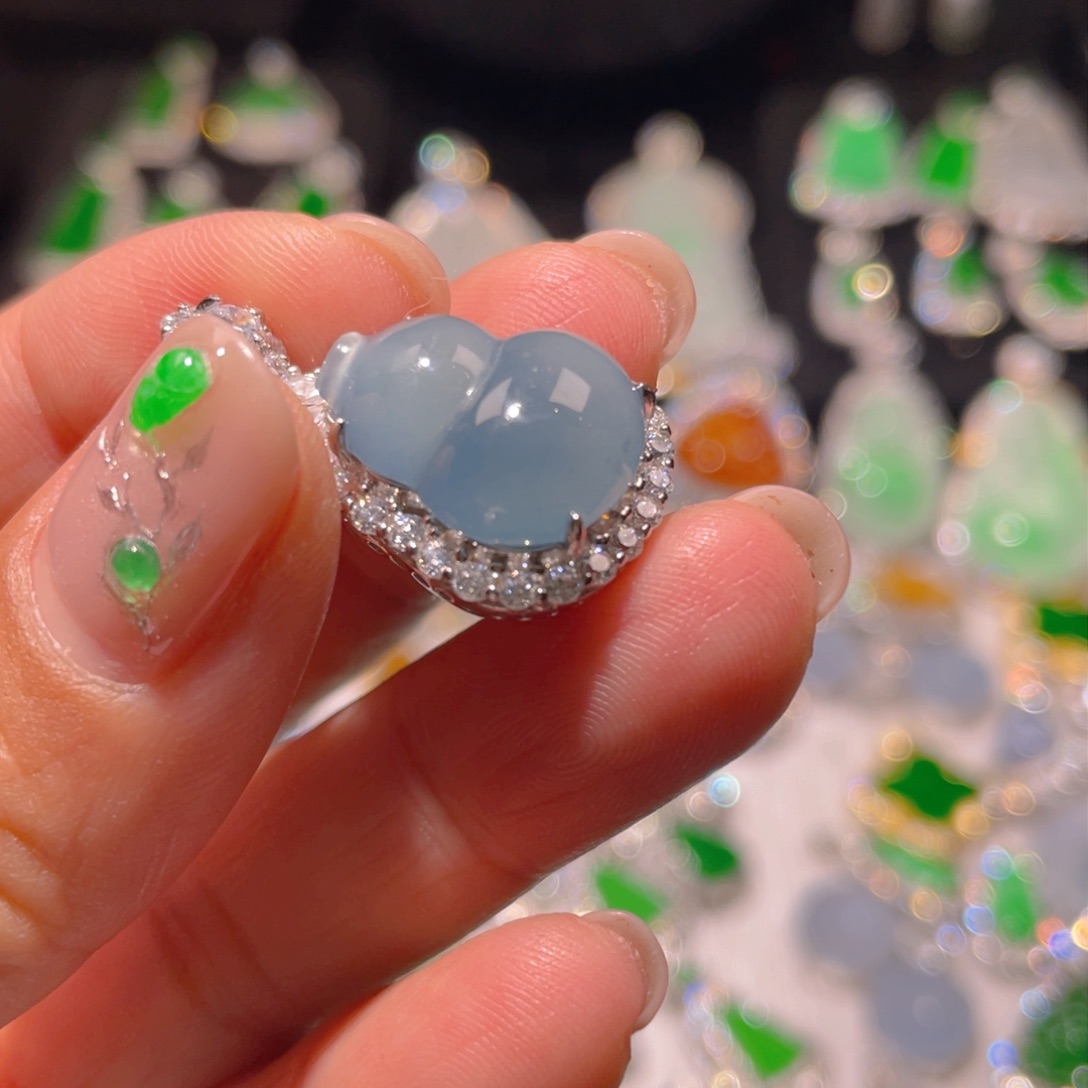 翡翠颈饰银S925镶嵌茶*.精品