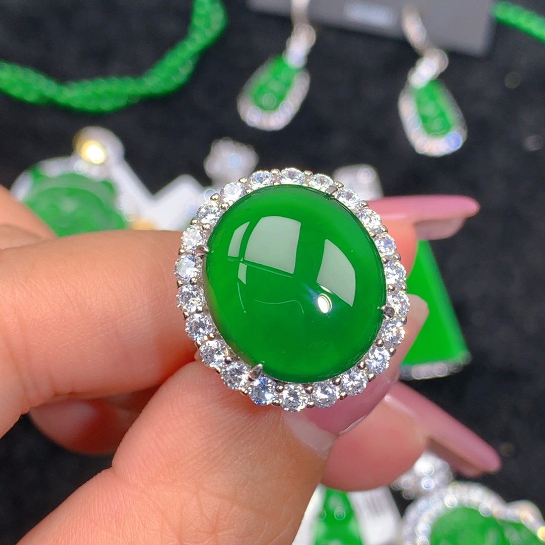 翡翠戒指银S925镶嵌翡翠