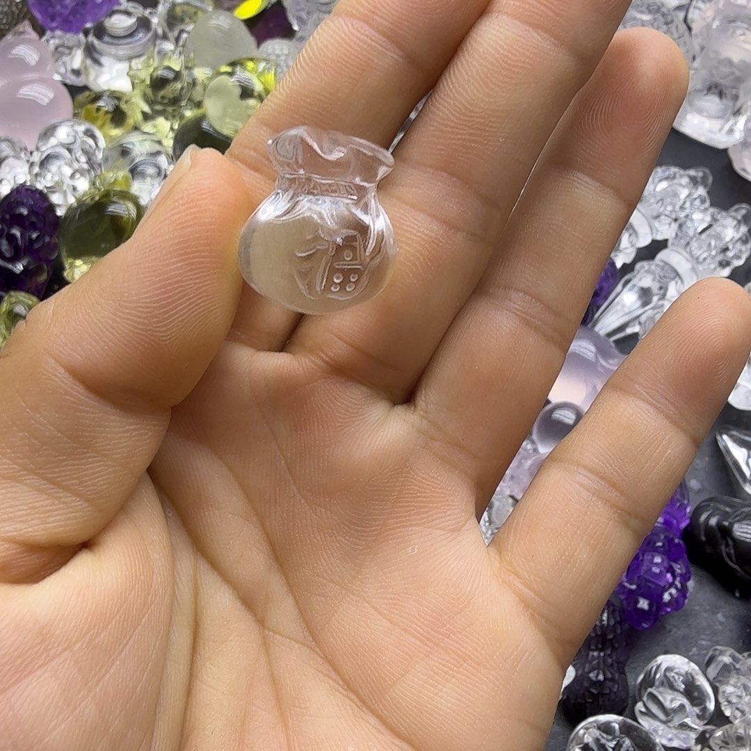 吊坠(不含链)未镶嵌水晶