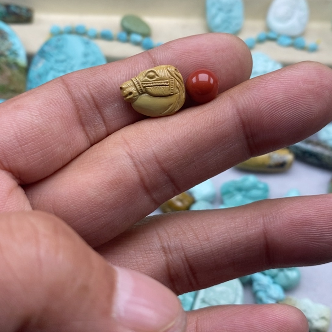 新***新南红玛瑙未镶嵌珠宝半成品