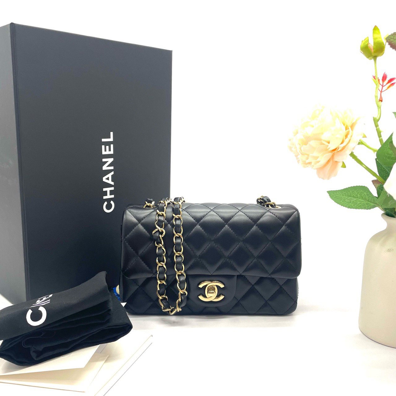 99新 Chanel/香奈儿 98新大mini黑金羊皮链条包