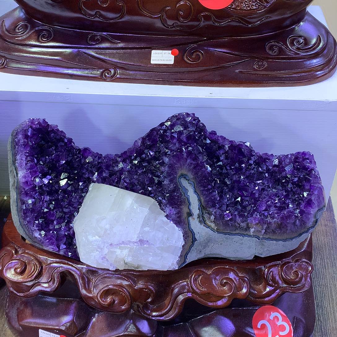 未镶嵌大型摆件（非配饰）水晶