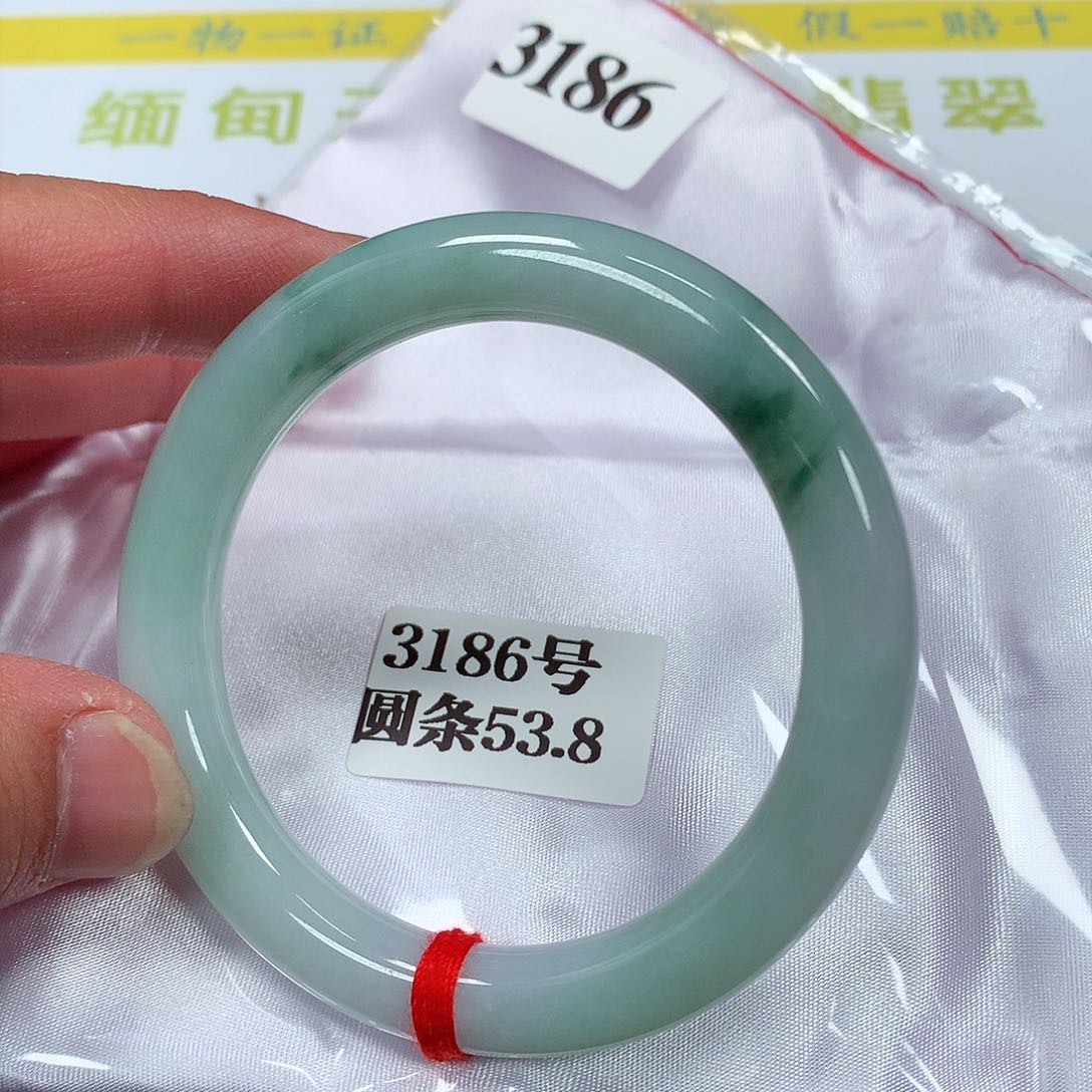 【闪购商品】翡翠手镯未镶嵌3186号
