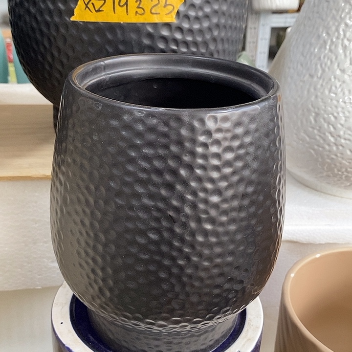 陶盆有孔 瑕疵针孔漏釉介意勿拍外口 13外高19