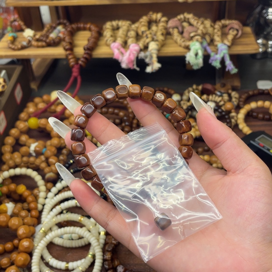 芮***芮库克吊坠库克方糖