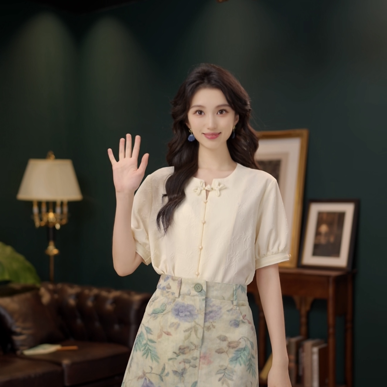 琦琦【温柔遐想】甜美休闲百搭小众短袖女夏季上衣YE0706525