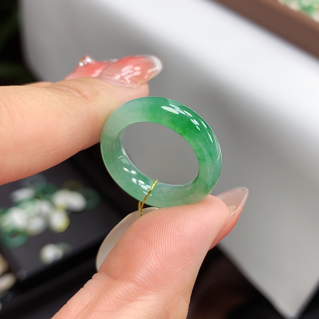 翡翠戒指未镶嵌15号