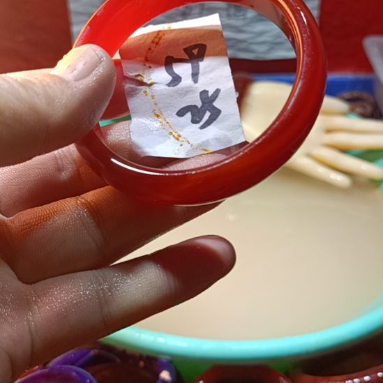 玛瑙/玉髓手镯未镶嵌