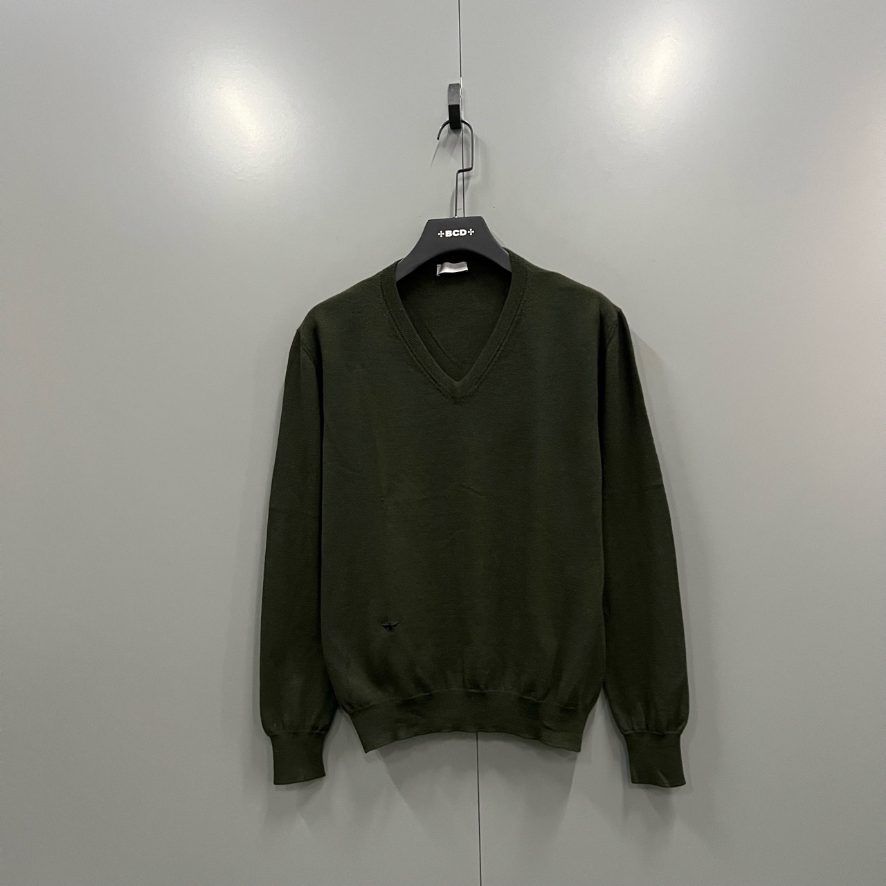 95新 DIOR/迪奥 q224  迪奥深绿色V领针织 L码jc604172