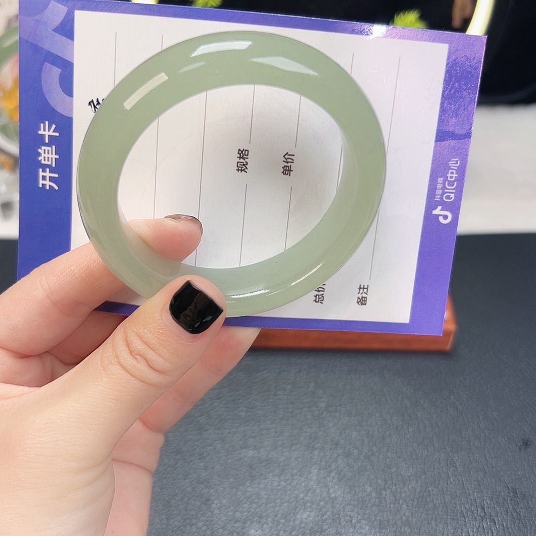 东陵石未镶嵌手镯53/54