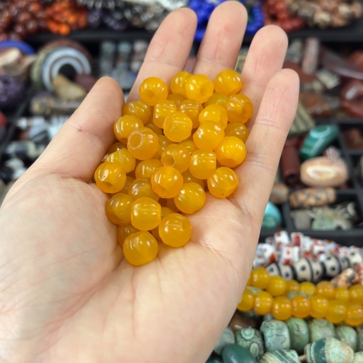 L***a玛瑙/玉髓未镶嵌颈饰