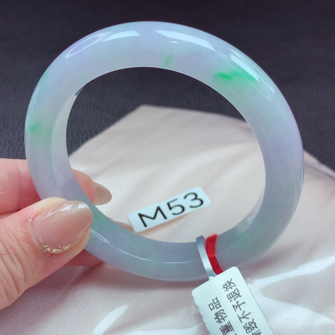 翡翠手镯未镶嵌手镯88