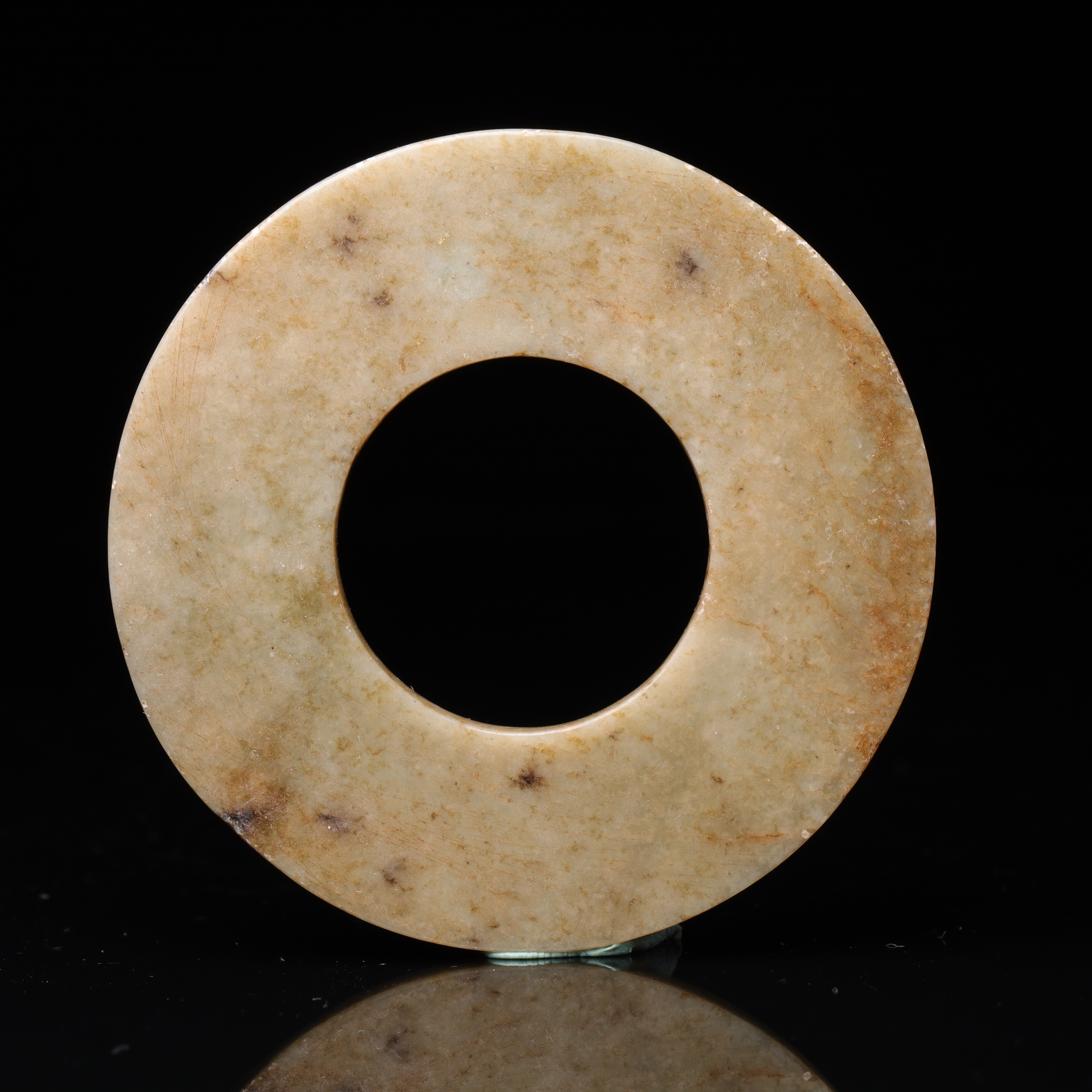 明代和田玉素环花件