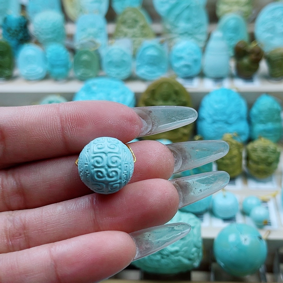 香***娜绿松石未镶嵌珠宝奇石