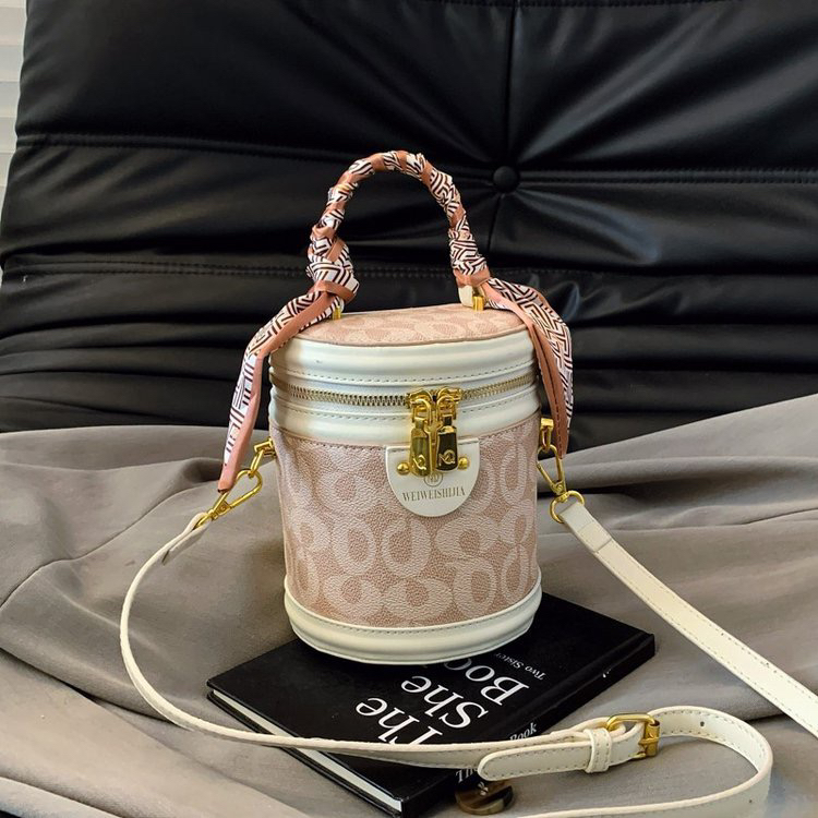 带丝巾新款水桶包单肩斜挎包时尚百搭大容量1349