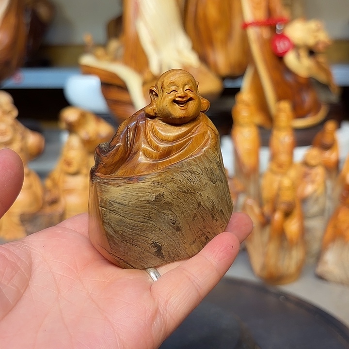 柏木太行崖柏弥勒佛