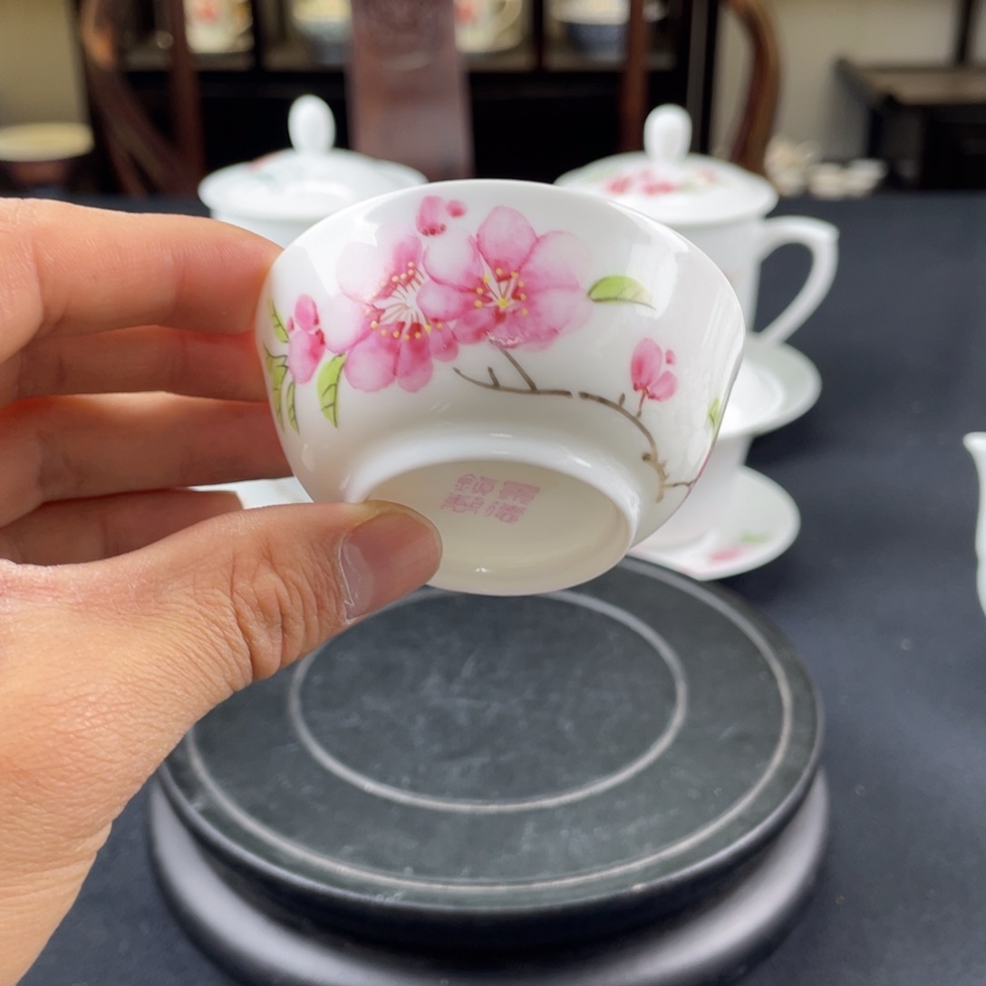 瓷片轻工业陶瓷研究所