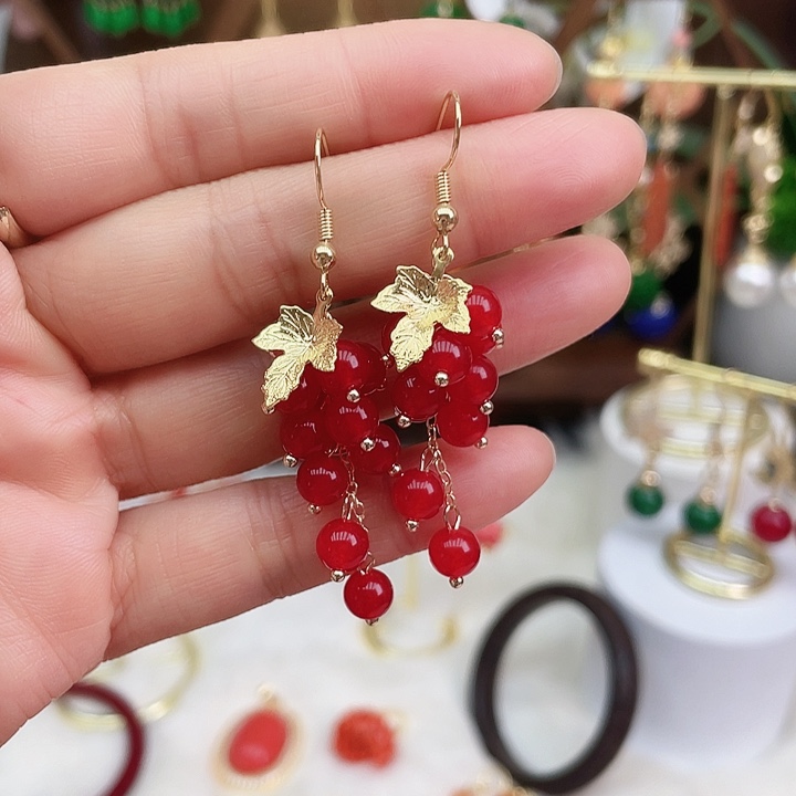 玛瑙/玉髓耳钉合金红葡萄