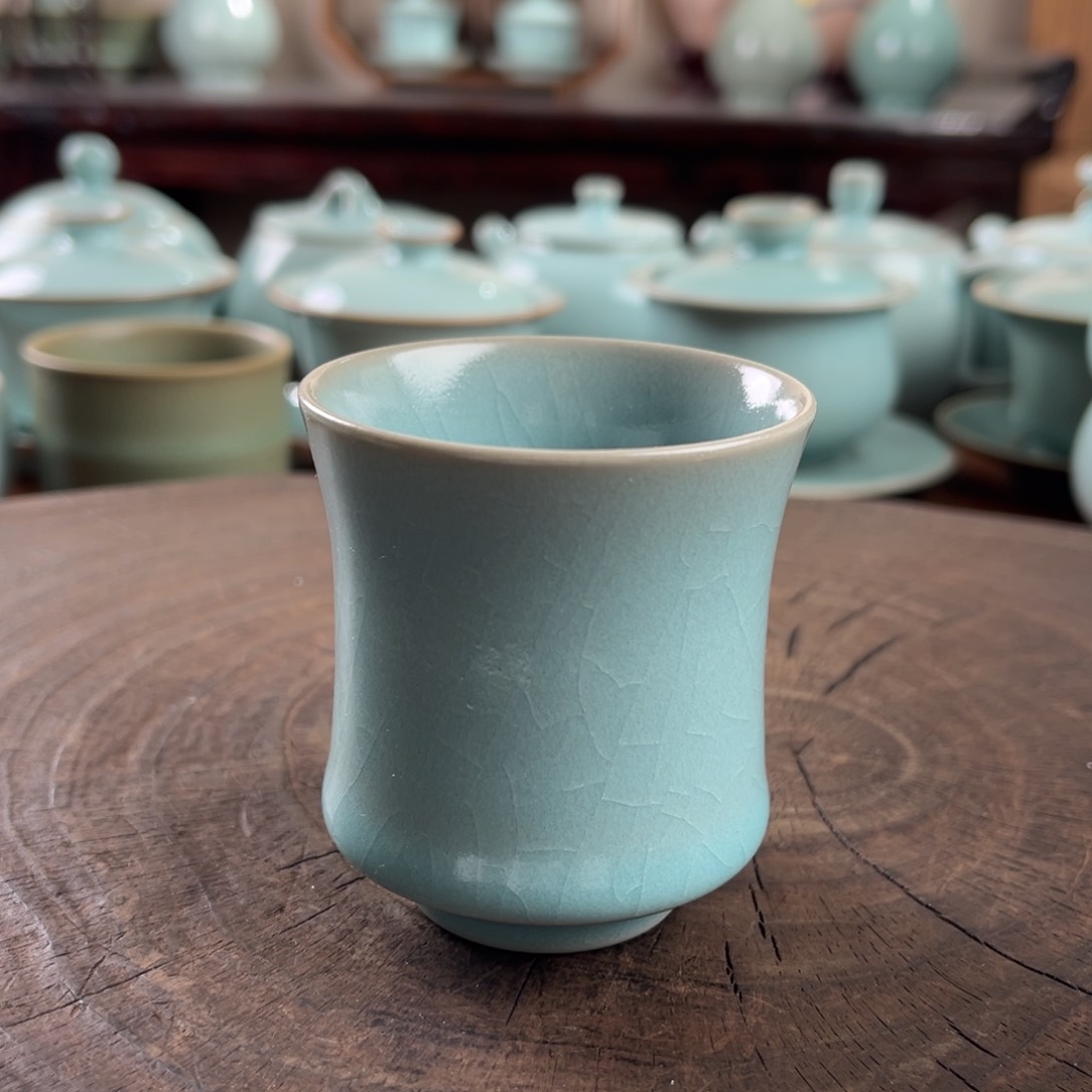 仿古天青釉束腰杯111