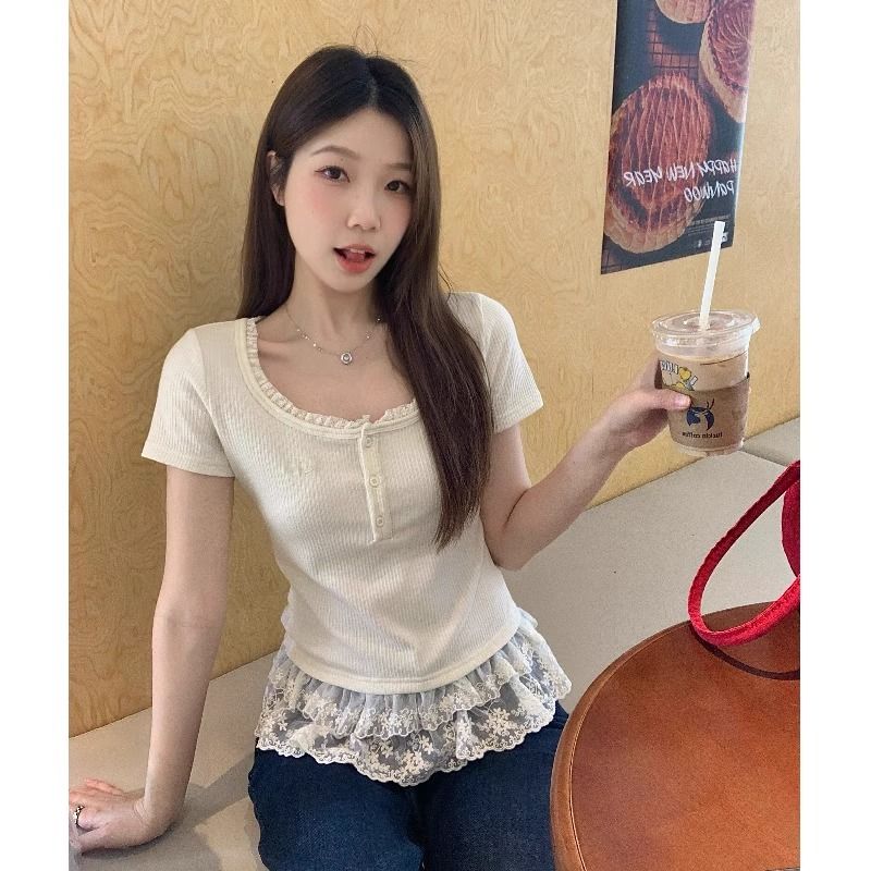 大码蕾丝拼接短袖T恤女夏季新款假两件设计感修身显瘦短款上衣服